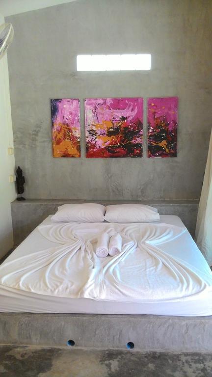 Aathid Garden Khao Lak Villa Szoba fotó